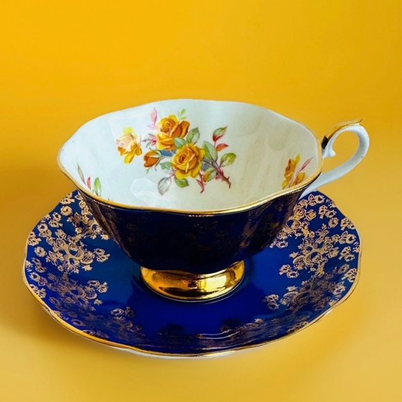 VTG Royal Albert Cobalt Blue Teacup Set Heavy Gold Floral Chintz & Yellow Roses